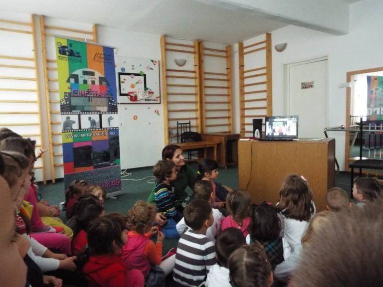 Înscrieri noi la atelierile de teatru pentru copii şi tineri!