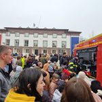 06a5b69e-d9b9-4728-b54c-4519371add49