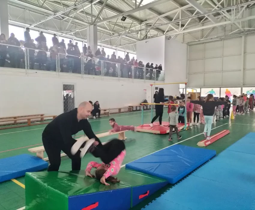Concurs gimnastica artistica – Cupa Saveni 2025 – Relu Petru Tîrzioru – Adrian Bucur – Flavius Damean – Orașul Săveni – Botoșani – România – Unirea Săveni – Federația Română de Gimnastică 3