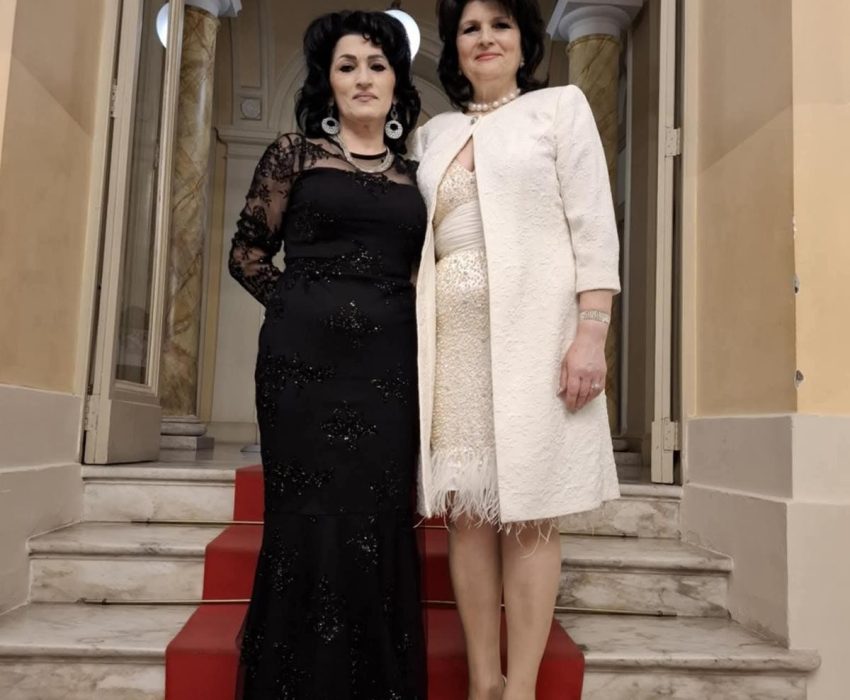 Trofeu – Angela Mihai – Cenaclul literar POESIS Săveni – Concurs internațional 2